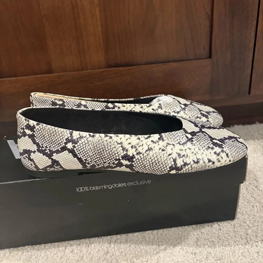 Bloomingdale’s AQUA AQ-Jade Snake Print Ballet Flats Shoes Sandals Women's 7.5